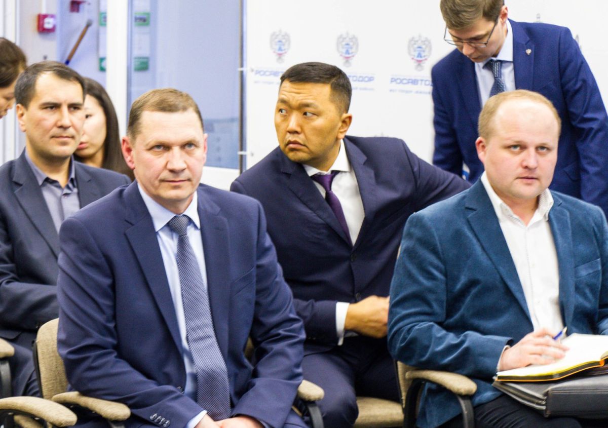 Игорь Шутенков послал руководителей районов Улан-Удэ на учебу