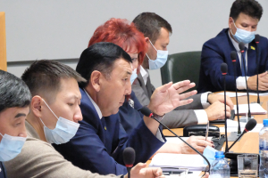 В Улан-Удэ депутаты горсовета помогут Минздраву в борьбе с новым штаммом COVID-19