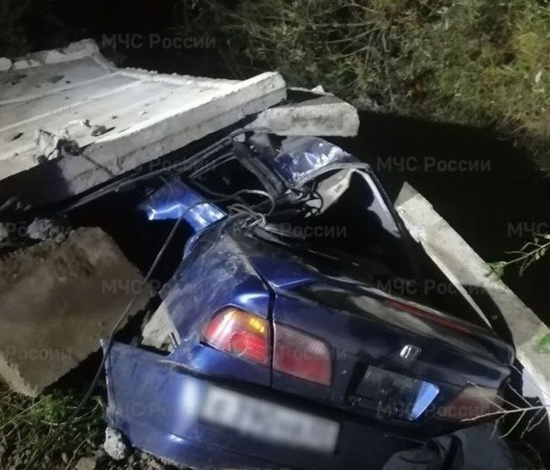 В Бурятии девушку, обвиняемую в гибели трех подростков, оставили в СИЗО В Бурятии девушку, обвиняемую в гибели трех подростков, оставили в СИЗО