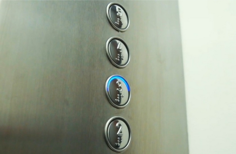 В Улан-Удэ начнут менять лифты в многоэтажках
