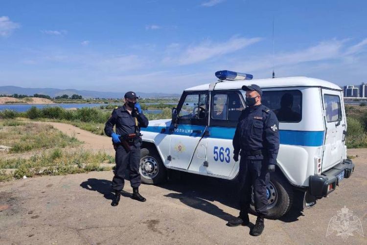 В Бурятии мужчина украл велосипед у 11-летней девочки В Бурятии мужчина украл велосипед у 11-летней девочки