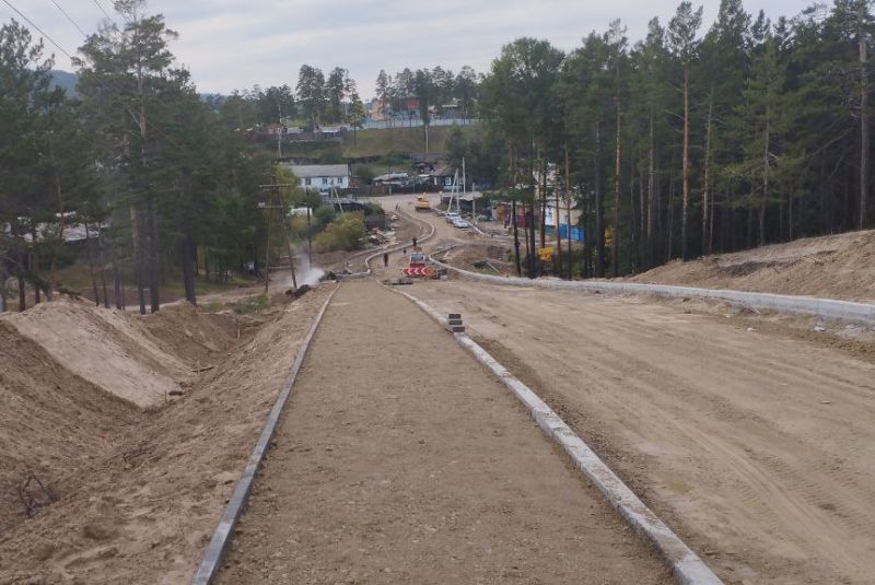В Улан-Удэ ремонтируют дороги к новым школам