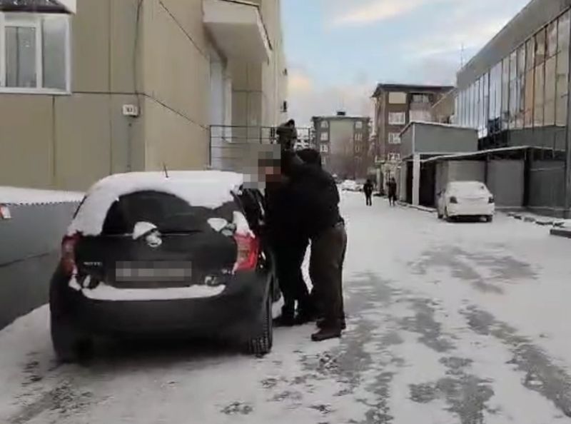 В Бурятии инспектор-взяточник получил условный срок В Бурятии инспектор-взяточник получил условный срок