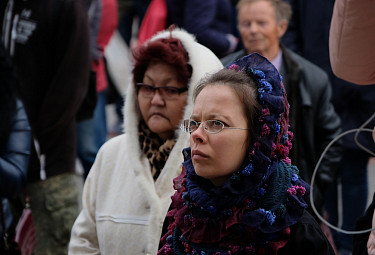 Правозащитница Надежда Низовкина на митинге за освобождение задержанных полицией (Улан-Удэ, 29.09.2019)