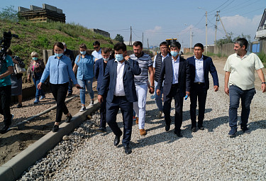  -    .    (,  ),    (,  ). 2020 