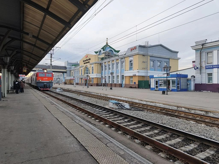 ��������������� ������ � ������ ����-���. Ulan-Ude railway station