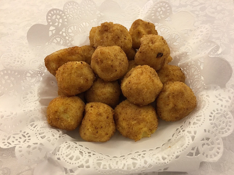 ���