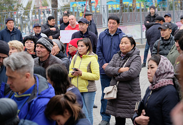 На санкционированном митинге протеста за освобождение задержанных на несанкционированном. Улан-Удэ (29 сентября 2019 года)