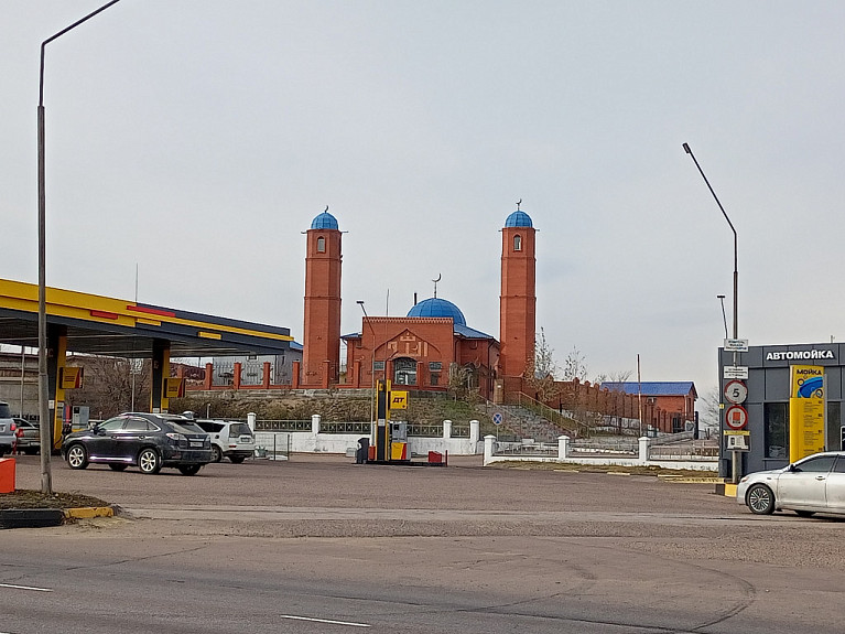 ������ � ����-���. 2025 ���. Mosque in Ulan-Ude
