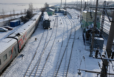 Иркутск. Железная дорога на берегу Ангары