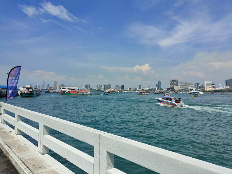 �������. ������� � ������� �������� �� ����. Pattaya. Thailand