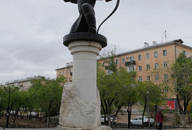 Улан-Удэ. Памятник "Мэргэн"