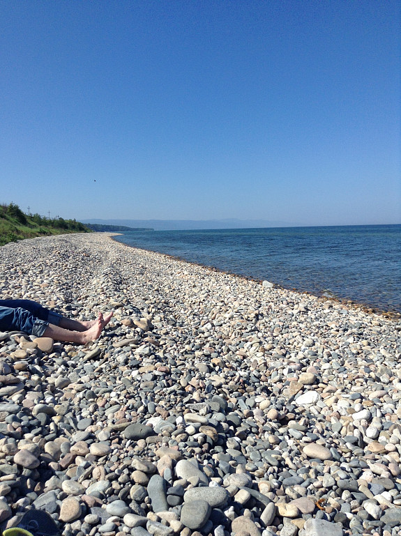 �����
