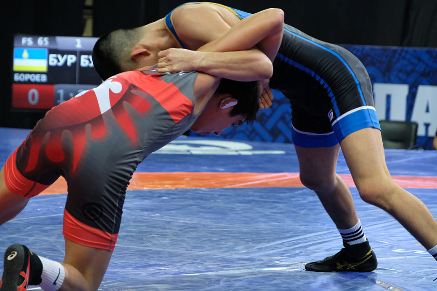 ������� ������ (� �������, �����) � ����� ������� (� �����, ������) �� ������� ������ ����� ���������. ����-���. 2025 ���