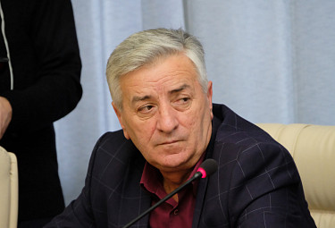 ����� ����������� ������, ����� ����� ������� "����" (�����������) � ������� � ����-��� 