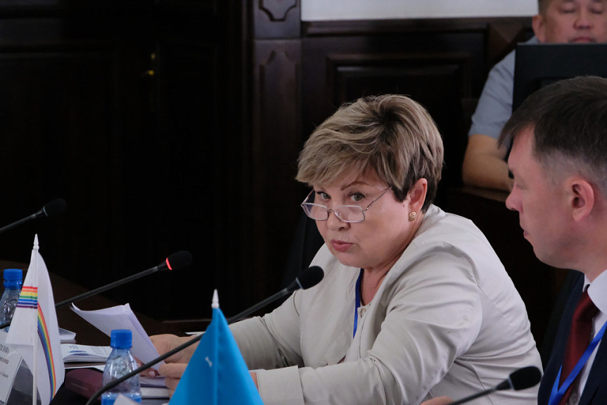 Ирина Леонидовна Унтилова из Камчатского края на заседании в Улан-Удэ (2022 год)