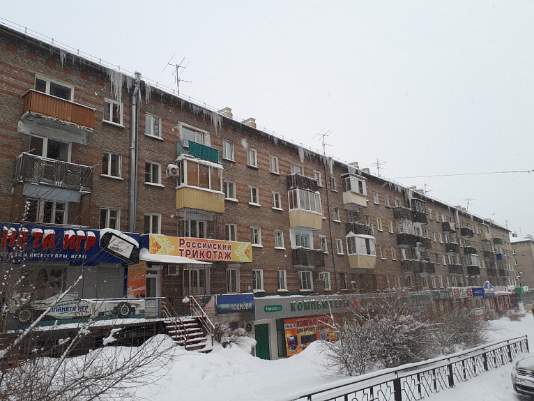 Улан-Удэ. Итоги зимы - снег, сосульки