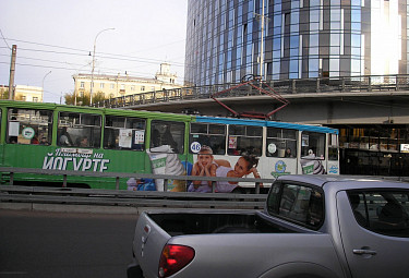 Трамвай в центре Улан-Удэ