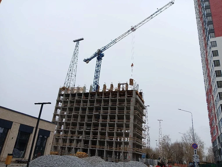 ������������� ������������� ����. Construction