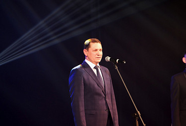 -.       ( -2019.  )