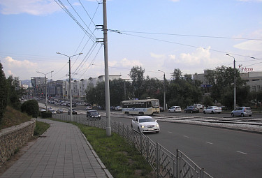 ����� ����-���