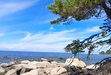 ���������� �������. ��������� ������� - ����� � ���������� � ����� � ������������ �����������..Baikal coast. Russian Buryatia