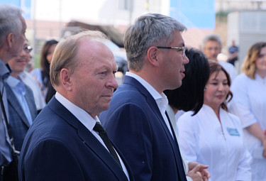 Бурятия. Владимир Павлов (на переднем плане), Алексей Цыденов (на втором плане). 20 июня 2022 года