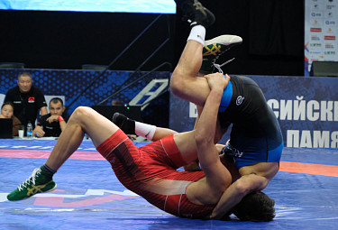 ������� ������� ������. ������������� ������������ � ����-���. Freestyle wrestling in Buryatia