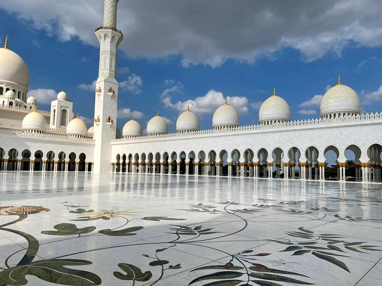 ������ ����� �����