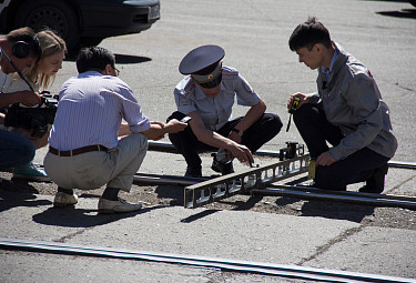 ����� ���