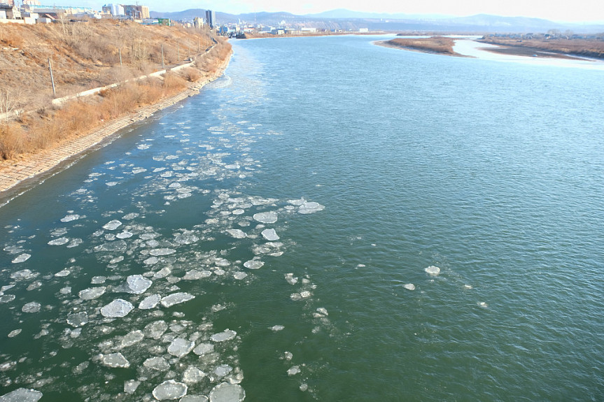 Улан-Удэ. Река Селенга готовится к зиме