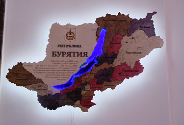 Карта Бурятии с районами и общей информацией о республике