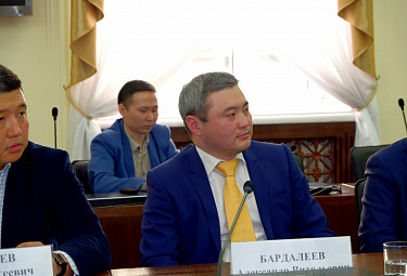 Александр Витальевич Бардалеев на совещании