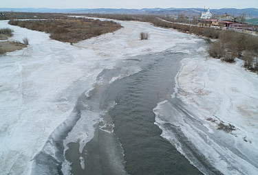 Улан-Удэ. Весна. Река Уда