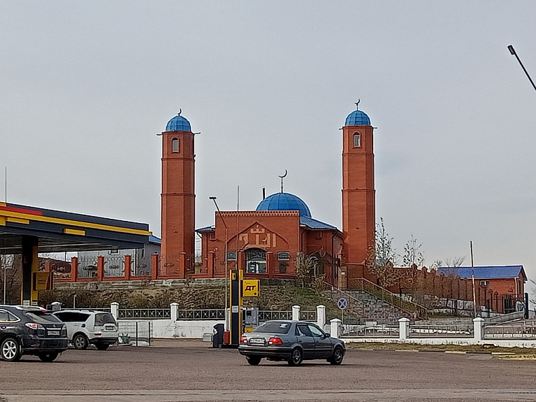 ����� � �������. ������������ ������������� ������ � ������ ����-���. 2025 ���. Mosque in Ulan-Ude
