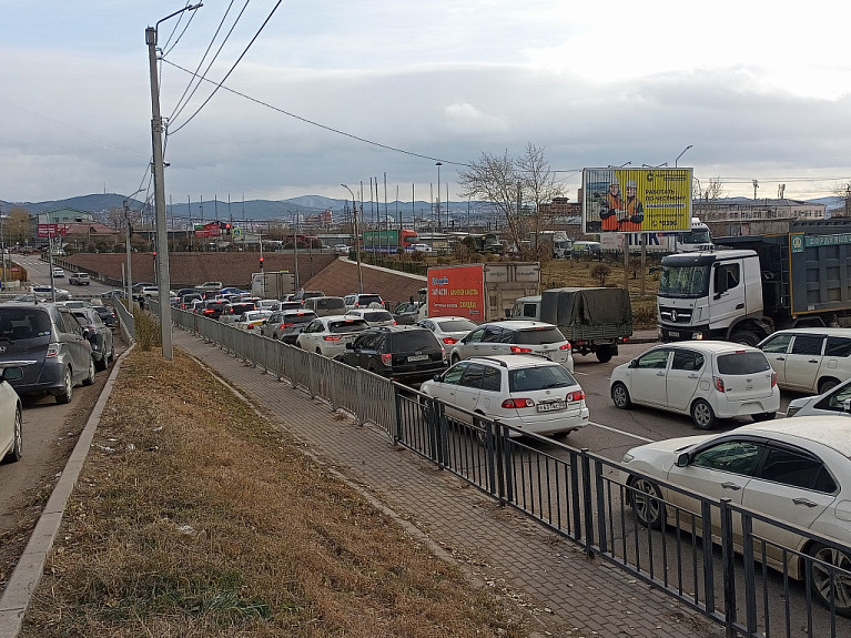 ����� ��������� 1905 ���� � ����-���. ������ ����� �� ���������. Traffic in Ulan-Ude